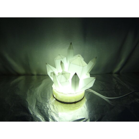 Crystal-Inspired LED Table Lamp With Geometric Design & Warm White Glow - Picture 6 of 15